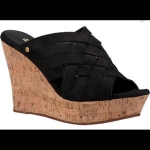 UGG - NEW Marta Strappy Sandal